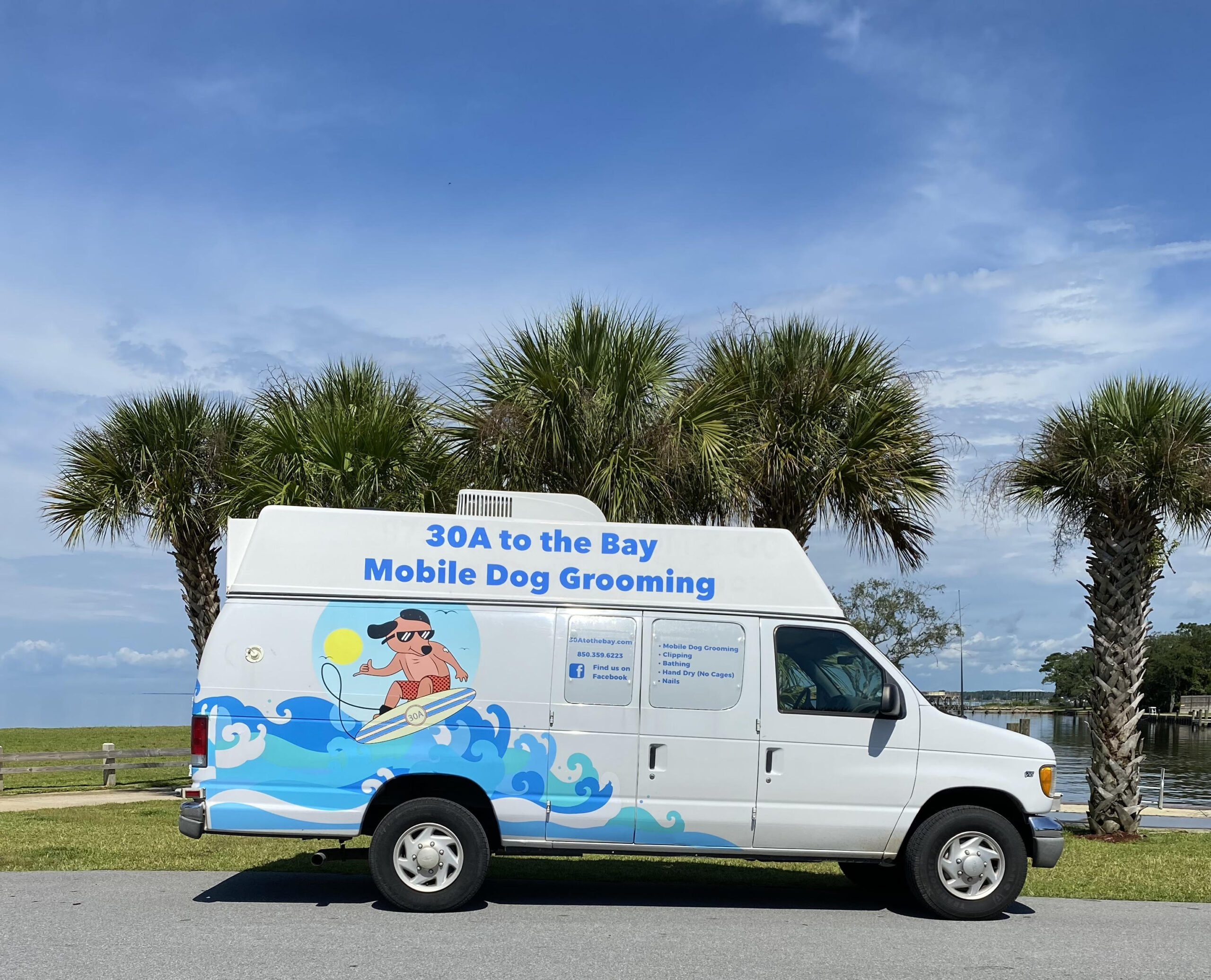 30 A to the Bay Mobile Dog Grooming Van